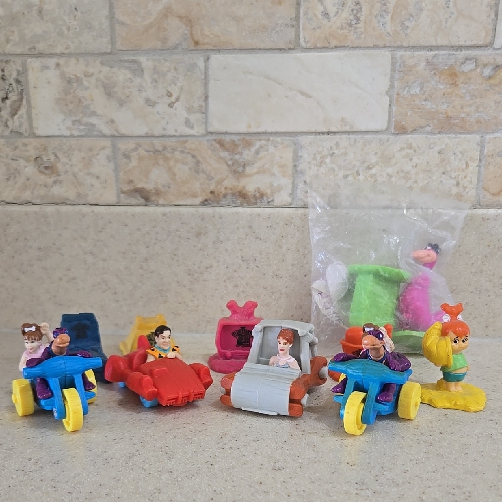Lot Of Vintage 1990s Fast Food Flinstones Toys